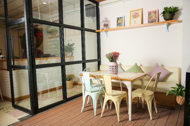 Lief Mojo Sai Gon Hotel Ho Chi Minh City Exterior photo